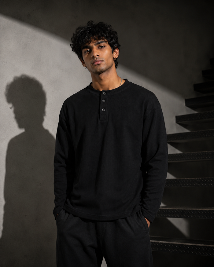 HENLEY BLACK